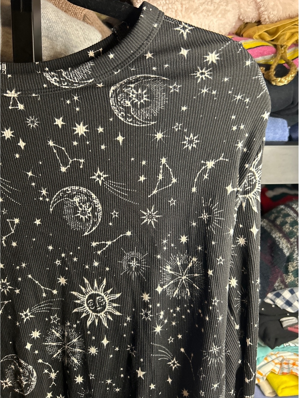 No Boundaries XL (15-17) Black Long Sleeve Celestial Print Top